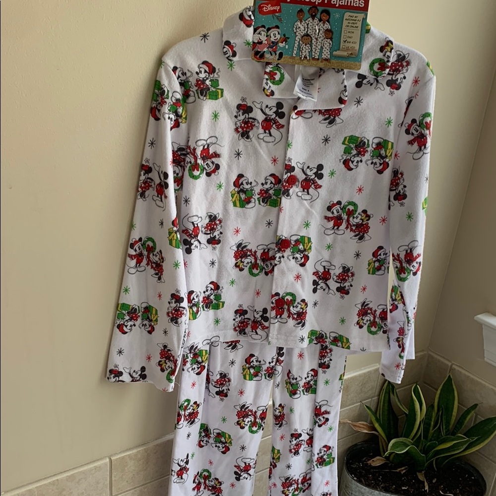 Disney White and Red Pajama Set with Floral Design